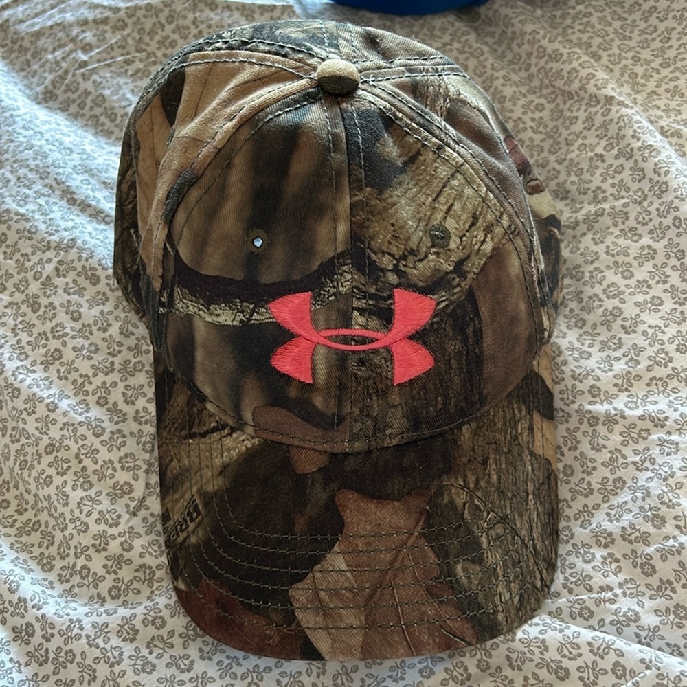 Under armour camo hat